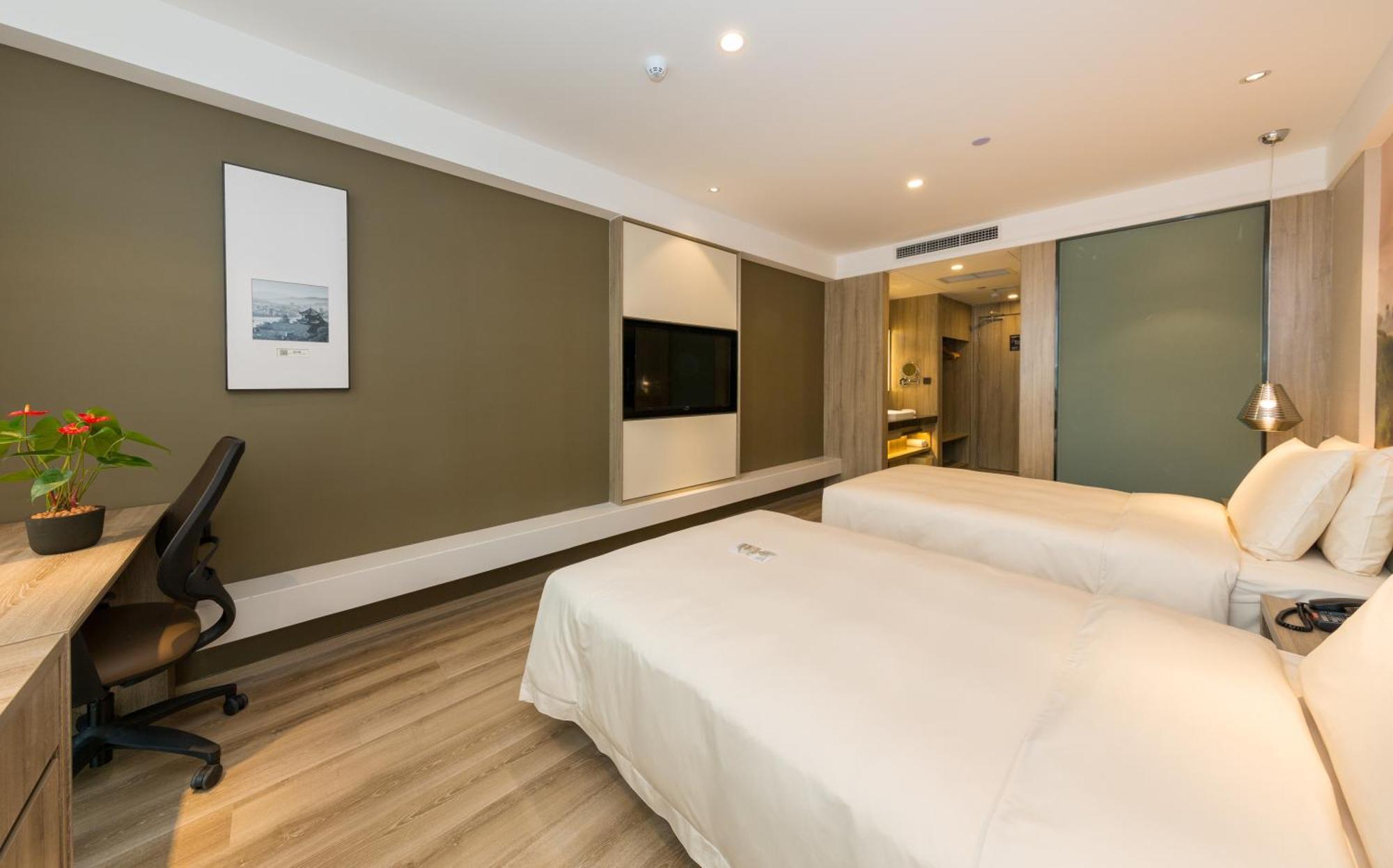 Atour Hotel Chongqing Hongyadong Riverview Екстериор снимка